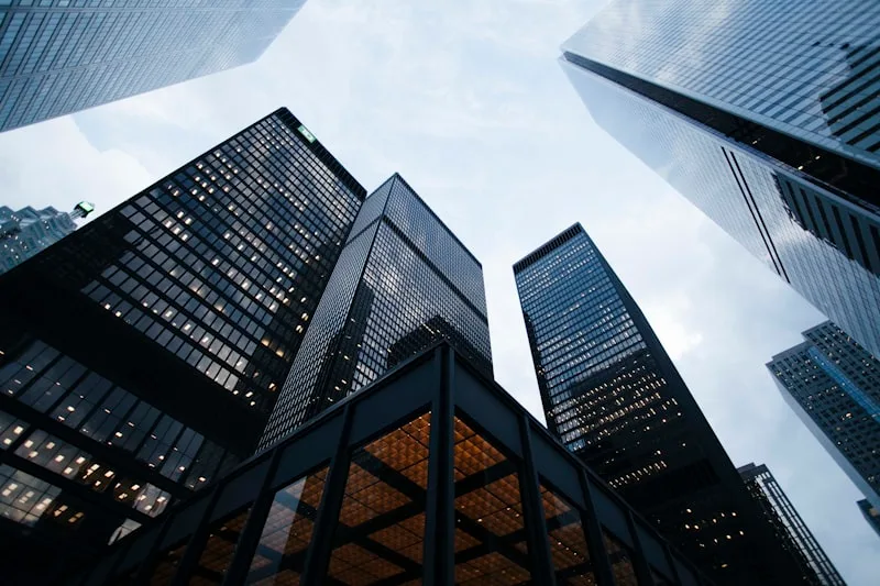 The Evolution of Workplace Culture - 亿万28